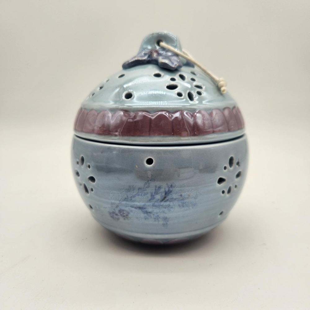Pfaltzgraff Winter‎ Frost Pierced Ceramic Candle Ornament Vintage 2001